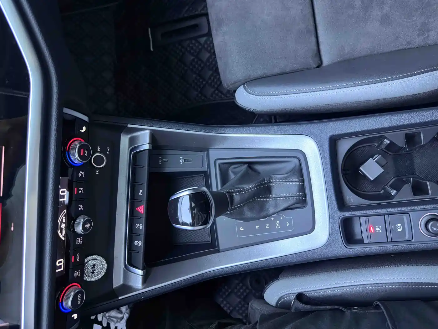 Audi Q3 2021 35 TFSI Progressive Sport фото 9