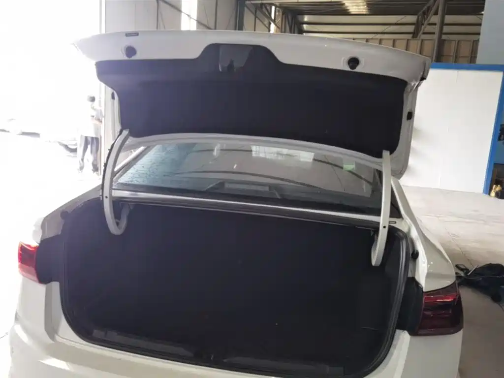Volkswagen Bora 2019 Facelift 1.5L Manual Fashion China VI фото 19