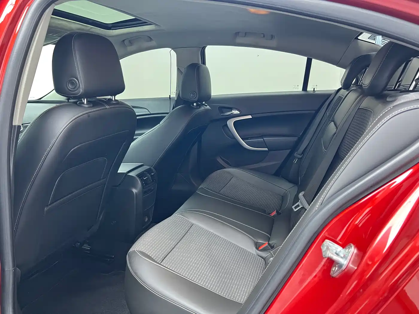 Buick Regal 2015 1.6T Leading Tech Edition фото 8
