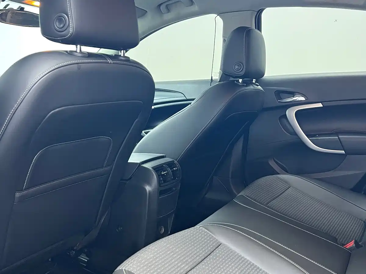Buick Regal 2015 1.6T Leading Tech Edition фото 7
