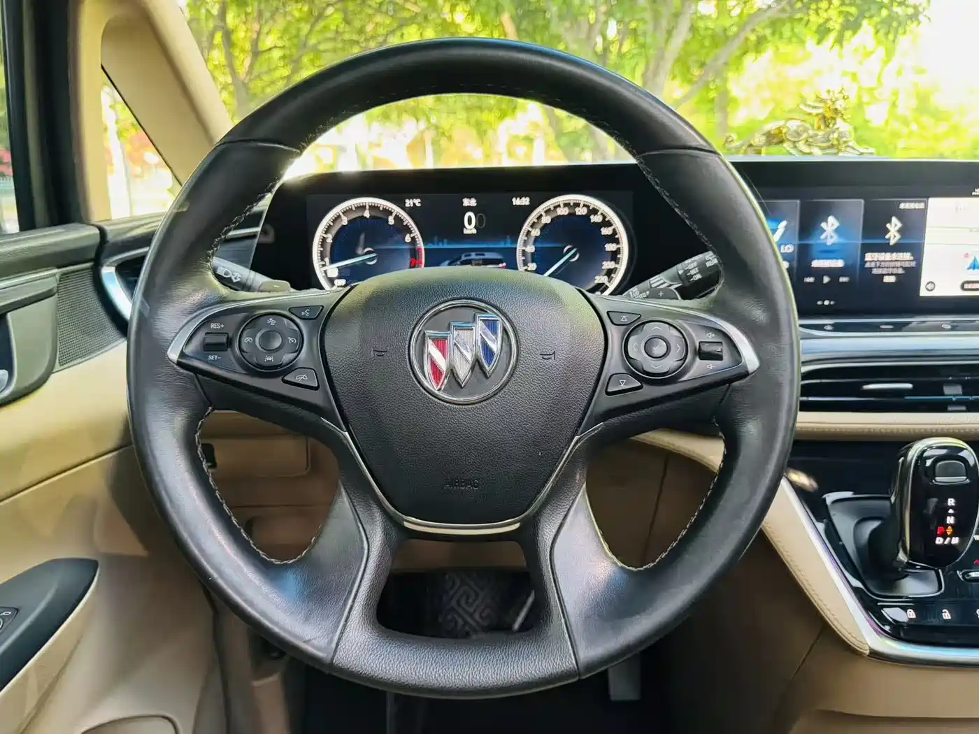 Buick GL8 2021 ES Landlord 653T Smart Luxury фото 9