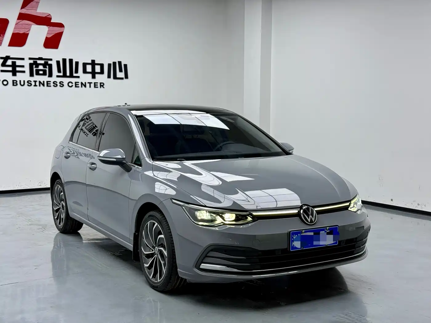 Volkswagen Golf 2023 280TSI DSG Pro фото 3