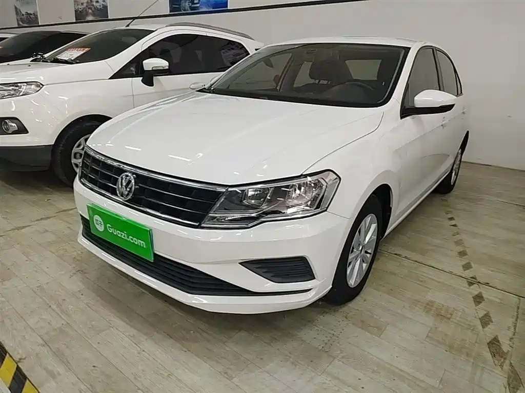 Volkswagen Jetta 2017 1.5L Automatic Fashion фото 2