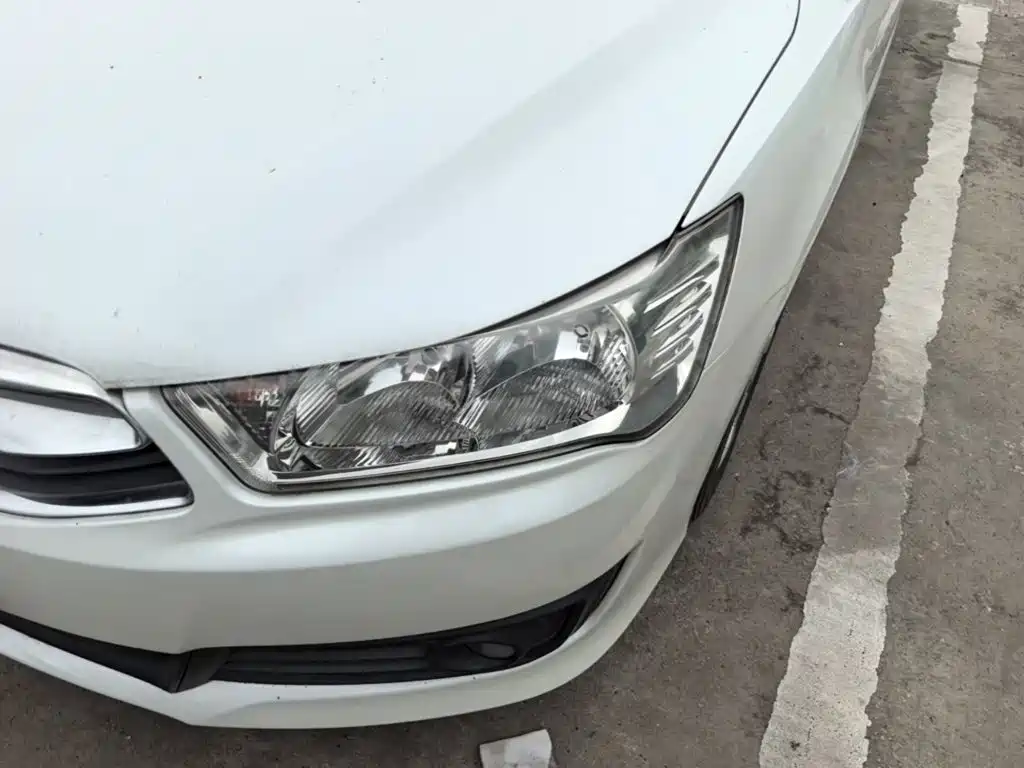 Citroën C-Quatre 2015 2013 Model Sedan 1.6L Automatic Premium Style