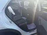 Photo 14 - Volkswagen T-ROC