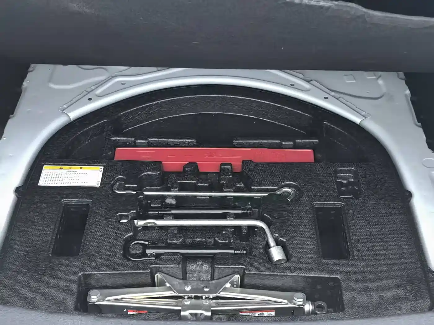 Toyota Corolla 2021 1.2T S-CVT Elite PLUS Edition фото 12