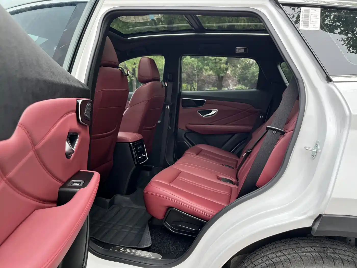 Jetour X70 PLUS 2026 2026 Champion Edition 1.5T DCT Comfort 5-Seater