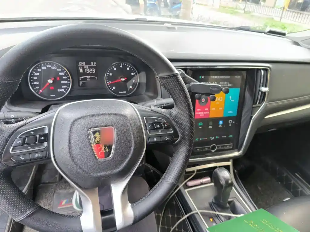 Фото 5 - Roewe i6