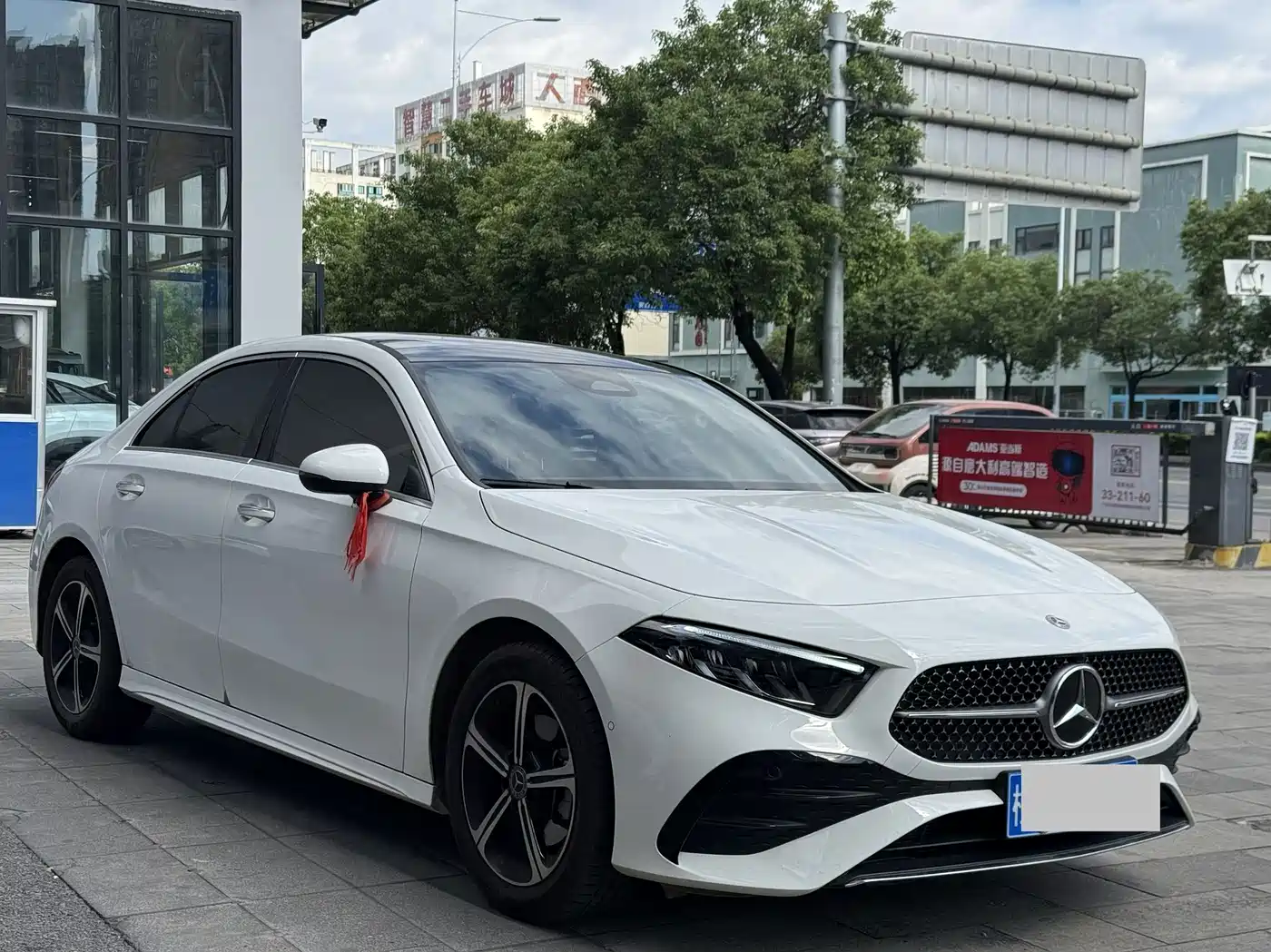 Mercedes-Benz A-Class 2026 2025 A 200 L Fashion Edition
