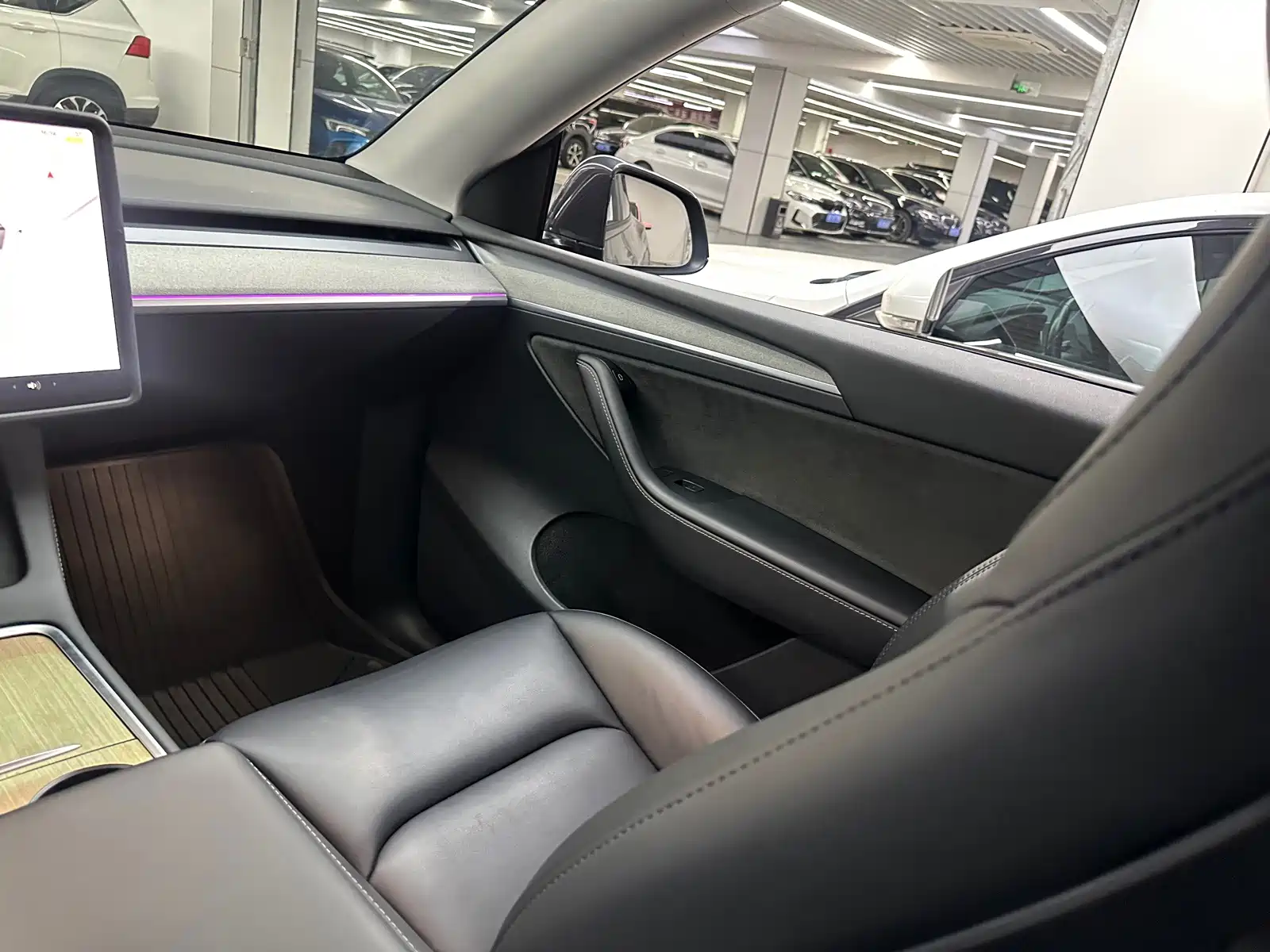 Фото 9 - Tesla Model Y