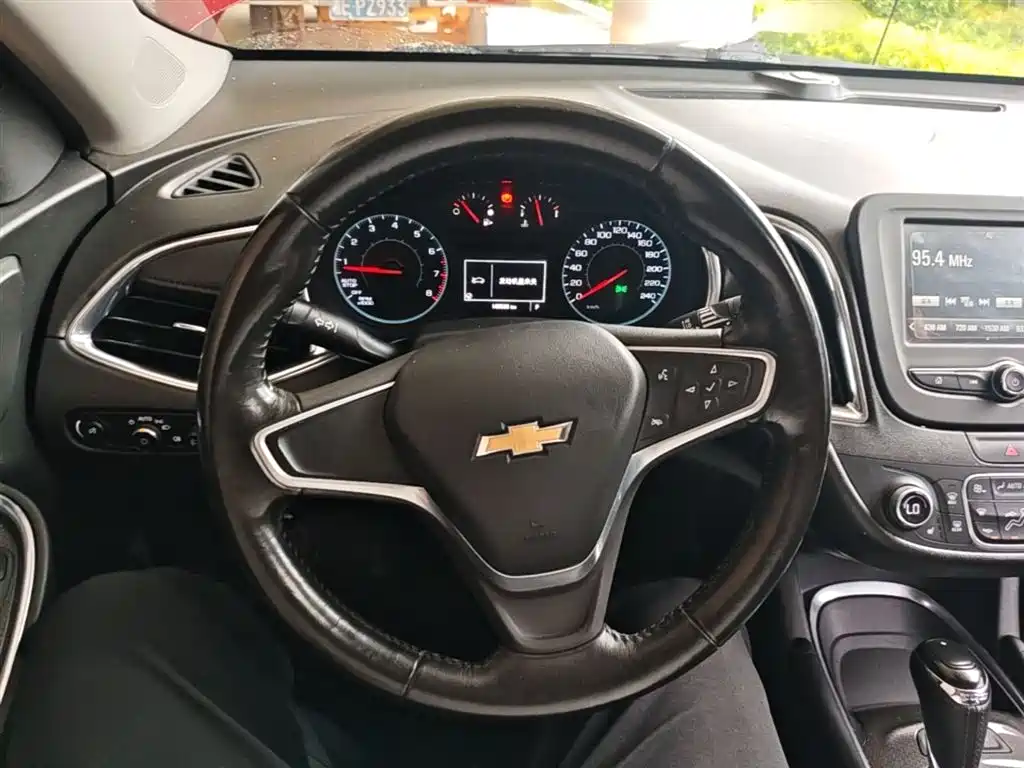 Chevrolet Malibu XL 2016 1.5T Dual-Clutch Ruichi Edition фото 11