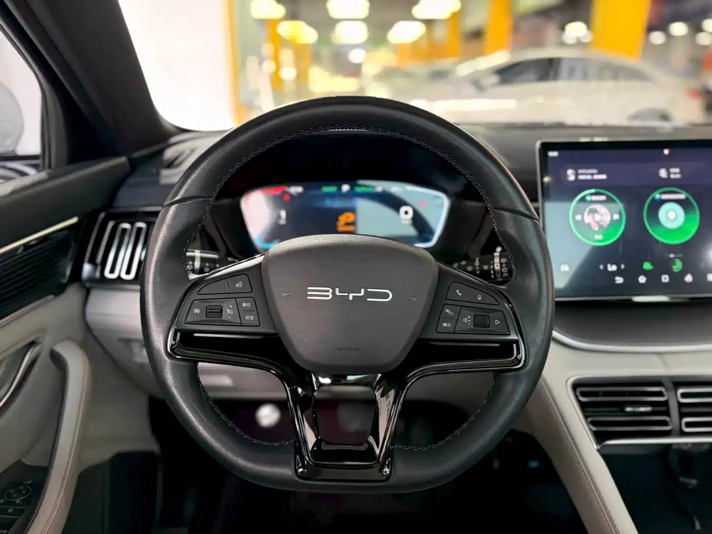 BYD Song PLUS PHEV 2024 Glory Edition EV 520km Luxury фото 15
