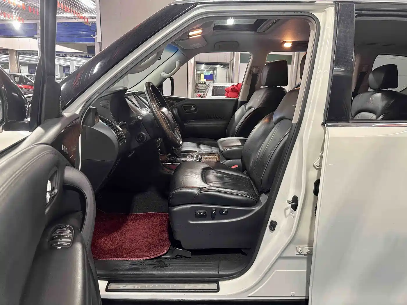 Infiniti QX80 2016 2013 5.6L 4WD