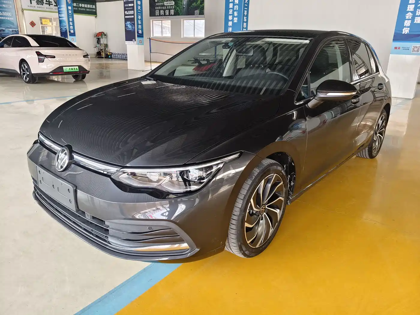 Volkswagen Golf 2021 280TSI DSG Pro