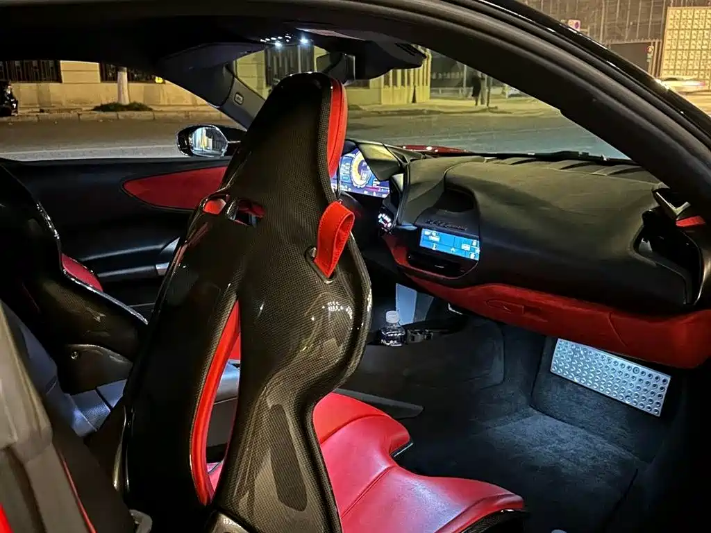 Ferrari SF90 2020 3.9T V8 Stradale фото 5