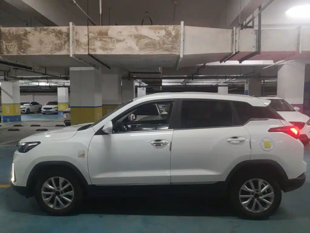 BAIC Beijing X3 2021 2019 1.5T Manual Glory Edition
