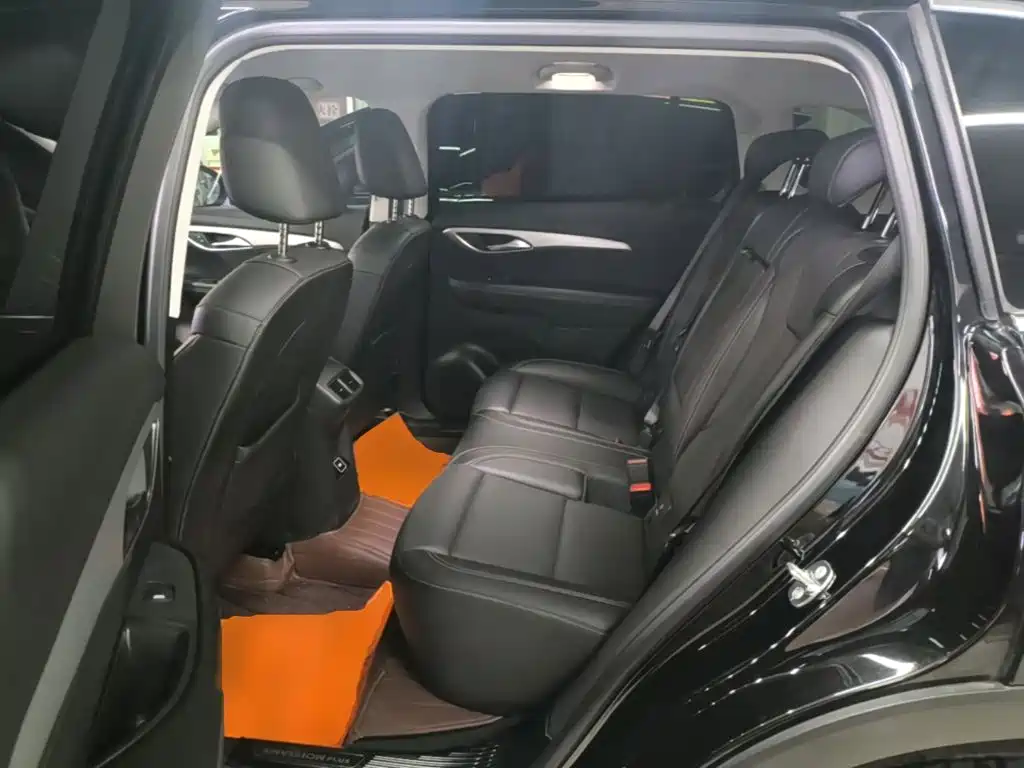 Фото 17 - Buick Envision Plus