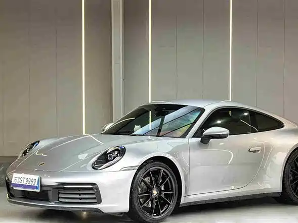 Porsche 911 2022 Carrera 3.0T