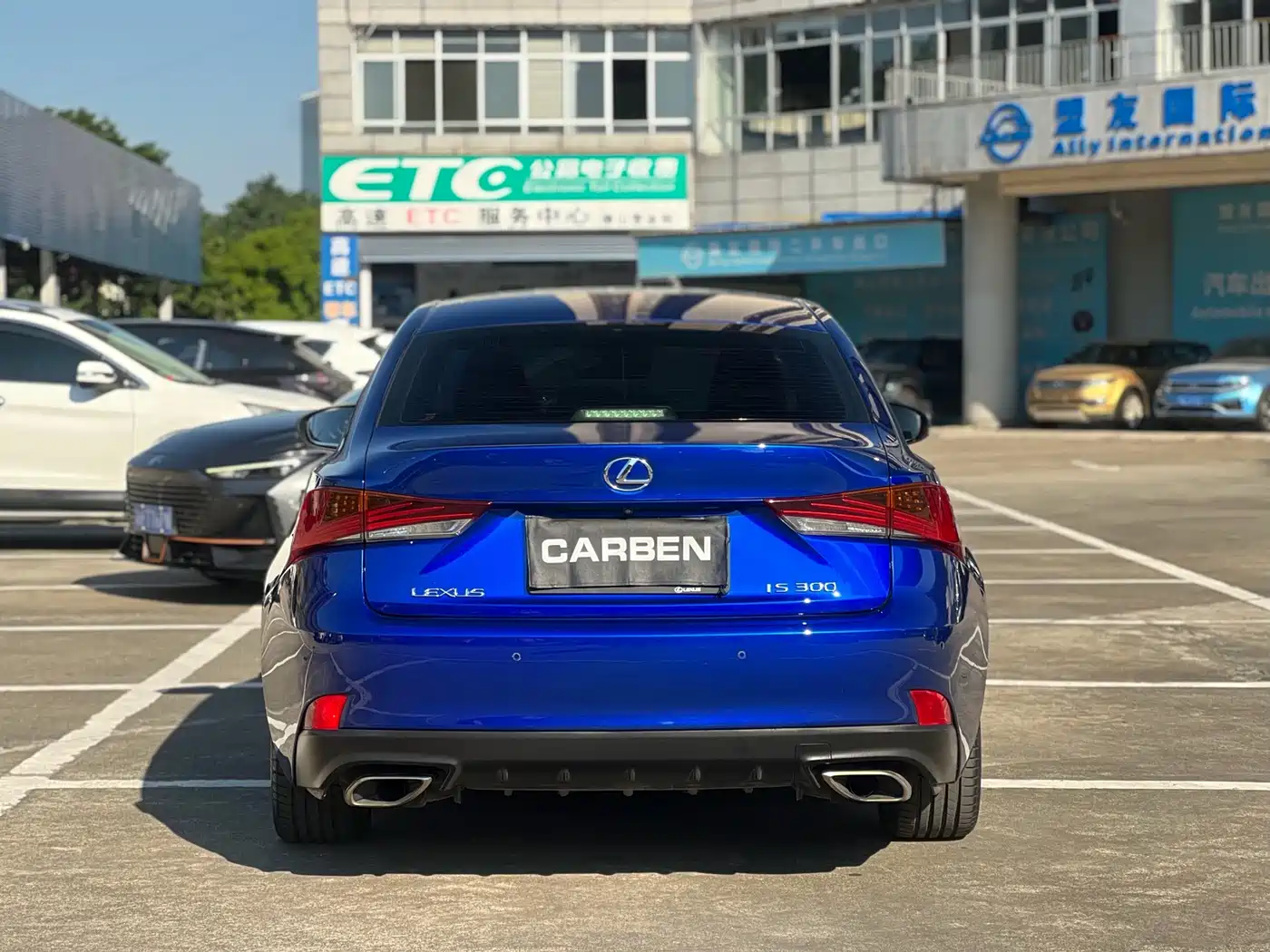 Lexus IS 2018 2017 300 F SPORT