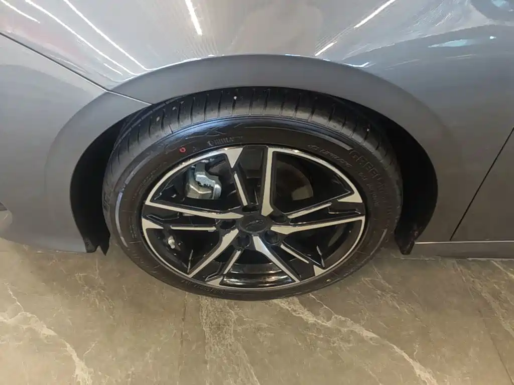 Geely Binrui 2025 2024 Binrui COOL 1.5T DCT Soaring Dragon Edition