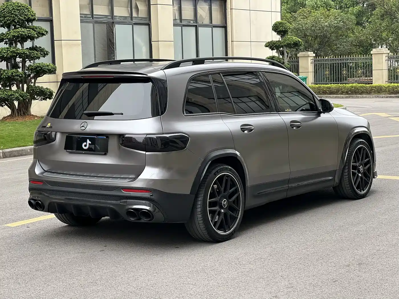 Mercedes-Benz GLB AMG 2021 Facelift AMG GLB 35 4MATIC фото 24