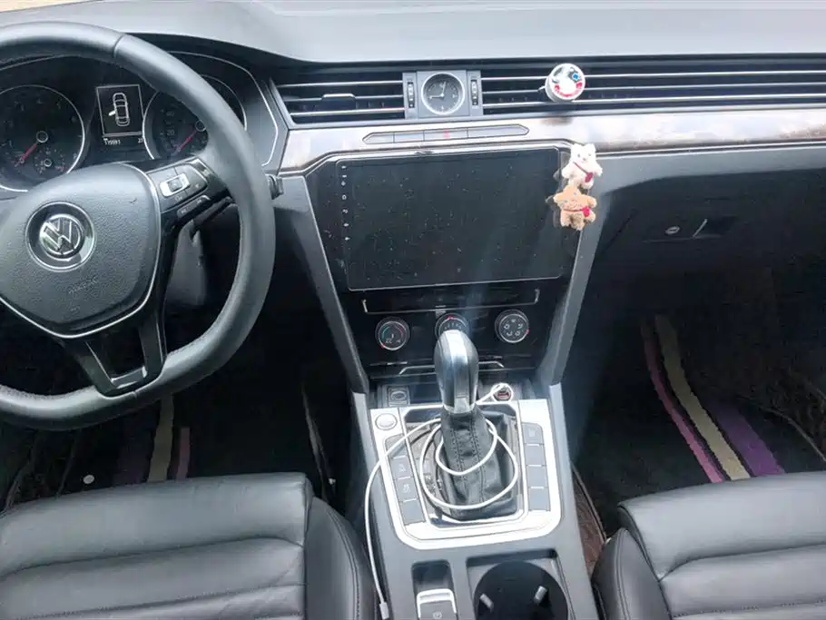 Volkswagen Magotan 2017 280TSI DSG Comfort фото 13