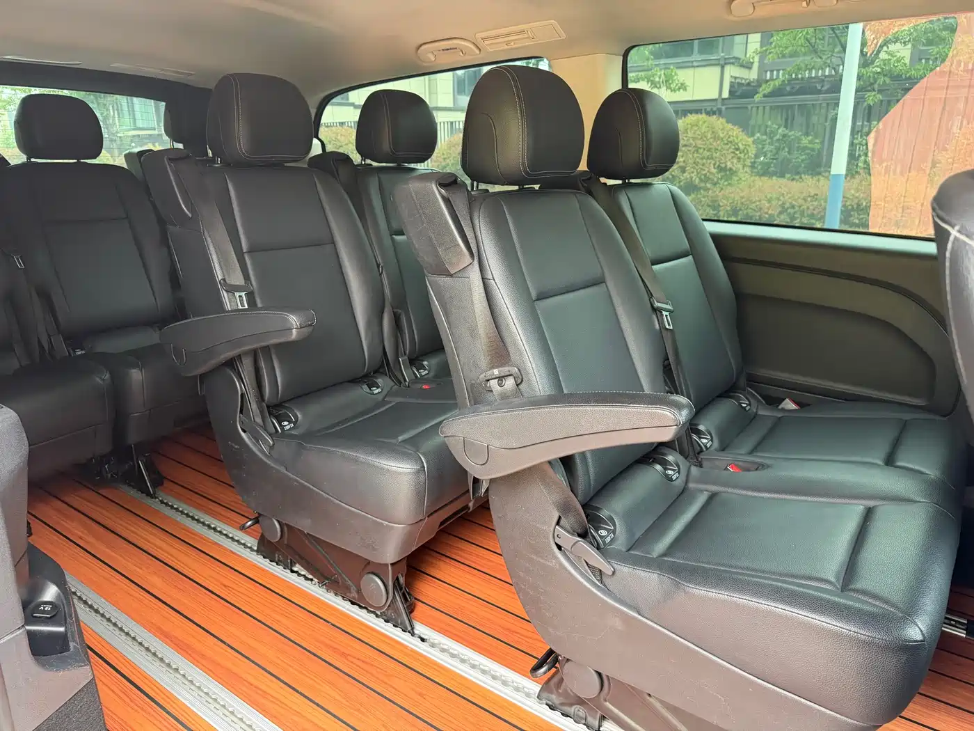 Mercedes-Benz Vito 2016 2.0T Elite 9-Seater фото 9