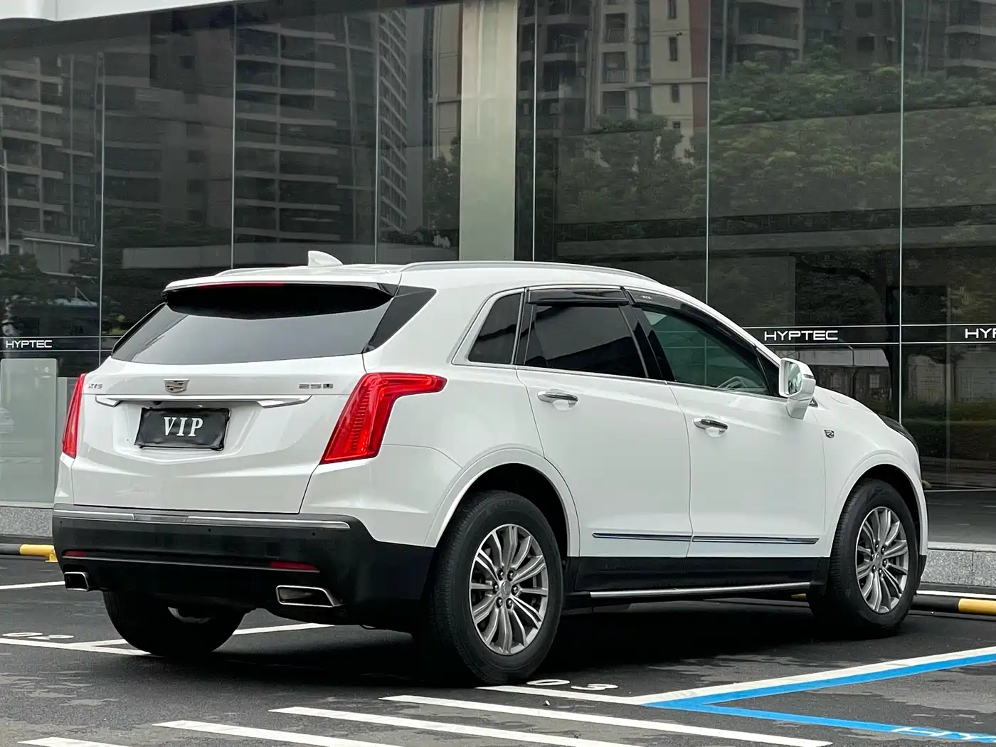 Cadillac XT5 2017 Anniversary Edition 25T Luxury фото 11