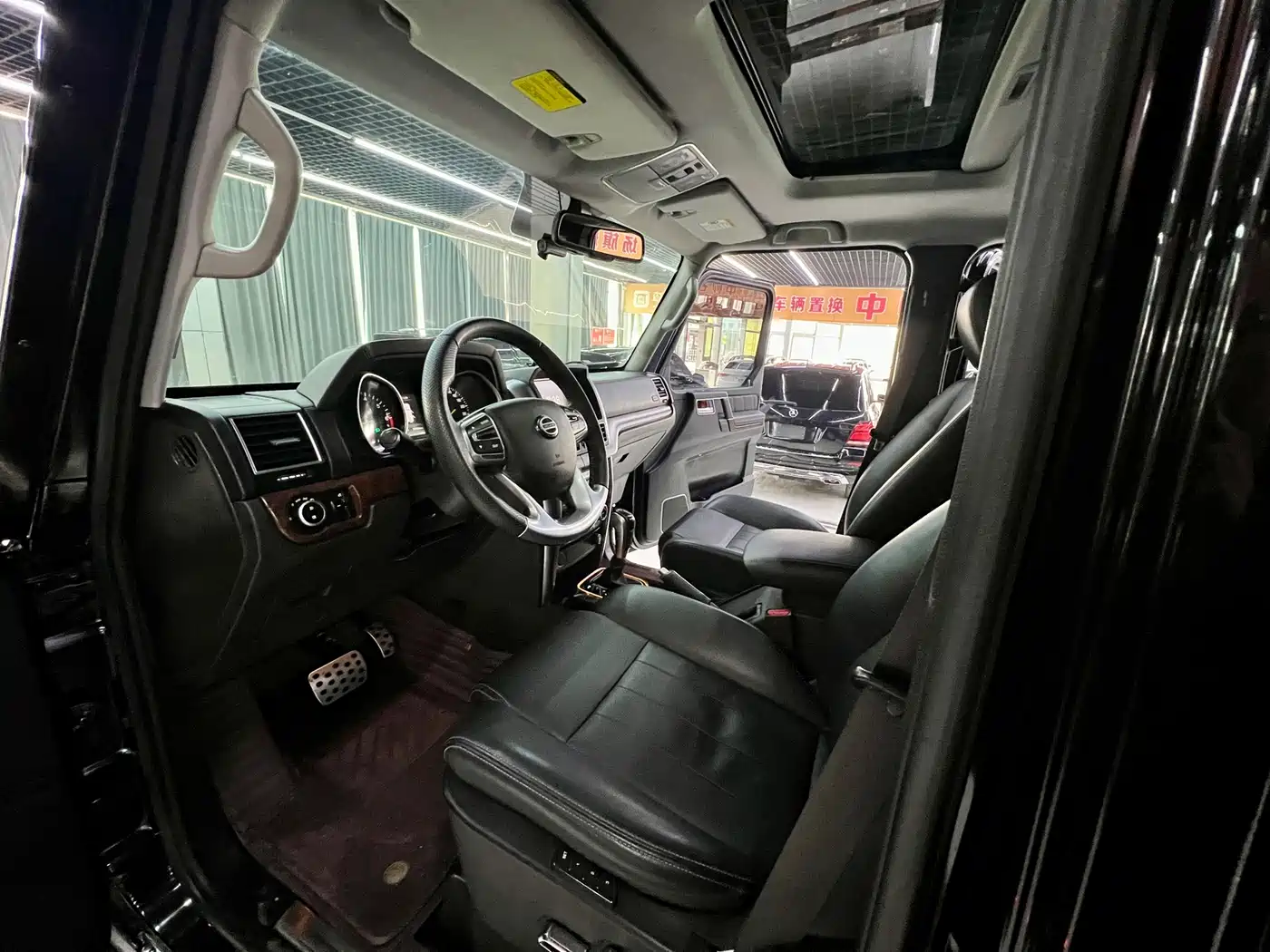 BAIC ORV Beijing Off-Road BJ80 2018 2.3T Auto Premium China VI фото 9