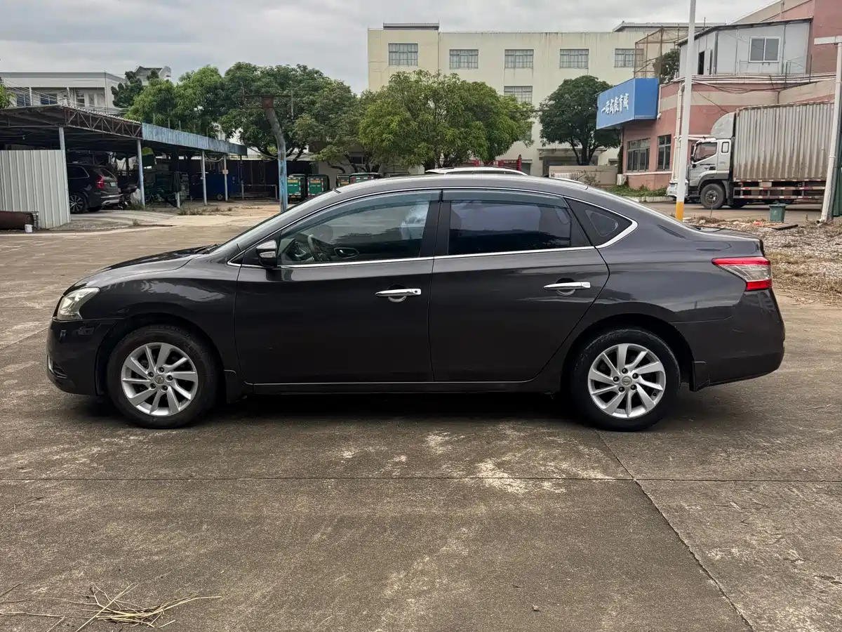 Фото 6 - Nissan Sylphy