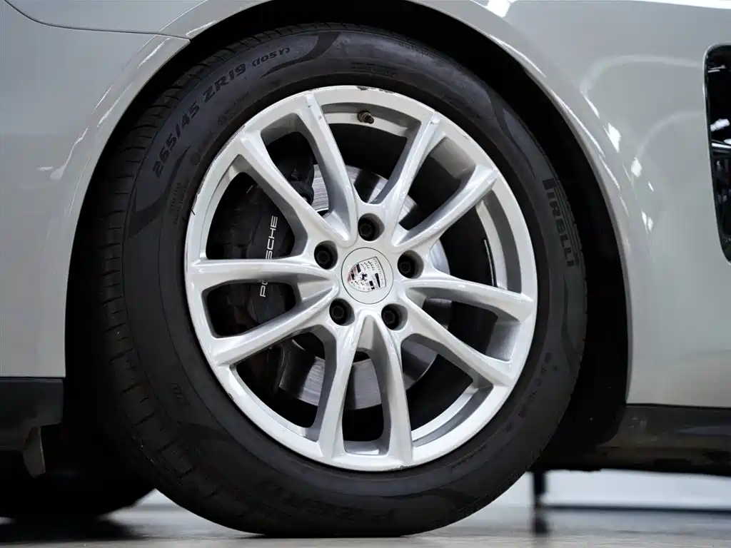 Porsche Panamera 2019 Panamera 2.9T фото 18