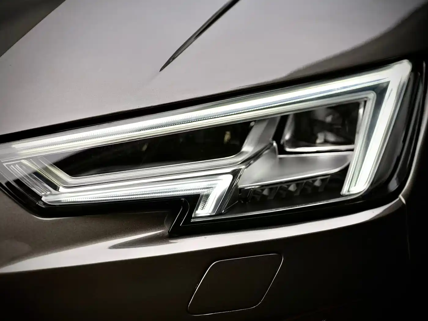 Audi A4L 2017 Plus 40 TFSI Fashion фото 14