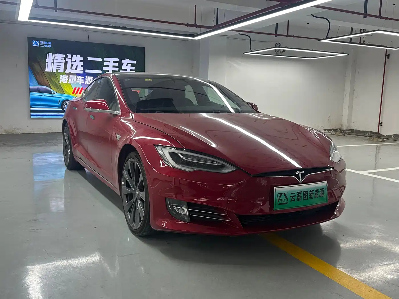 TESLA MODEL S