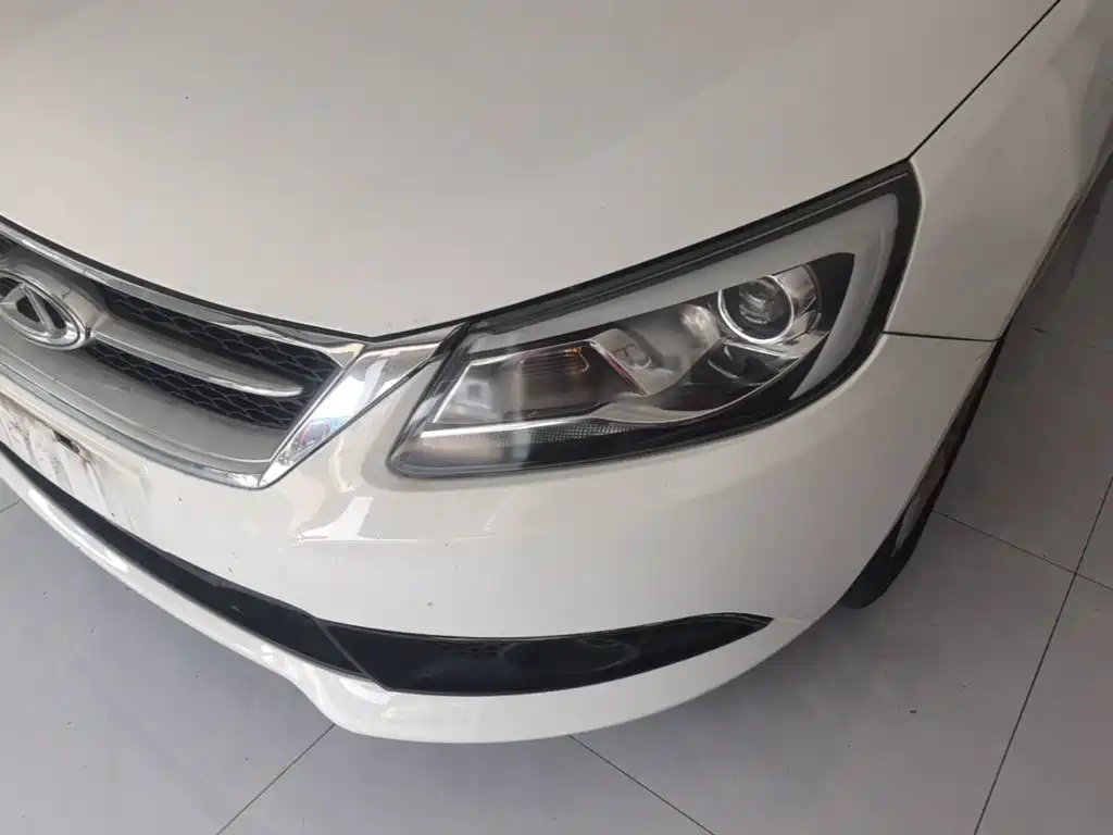 Фото 24 - Chery Arrizo 7