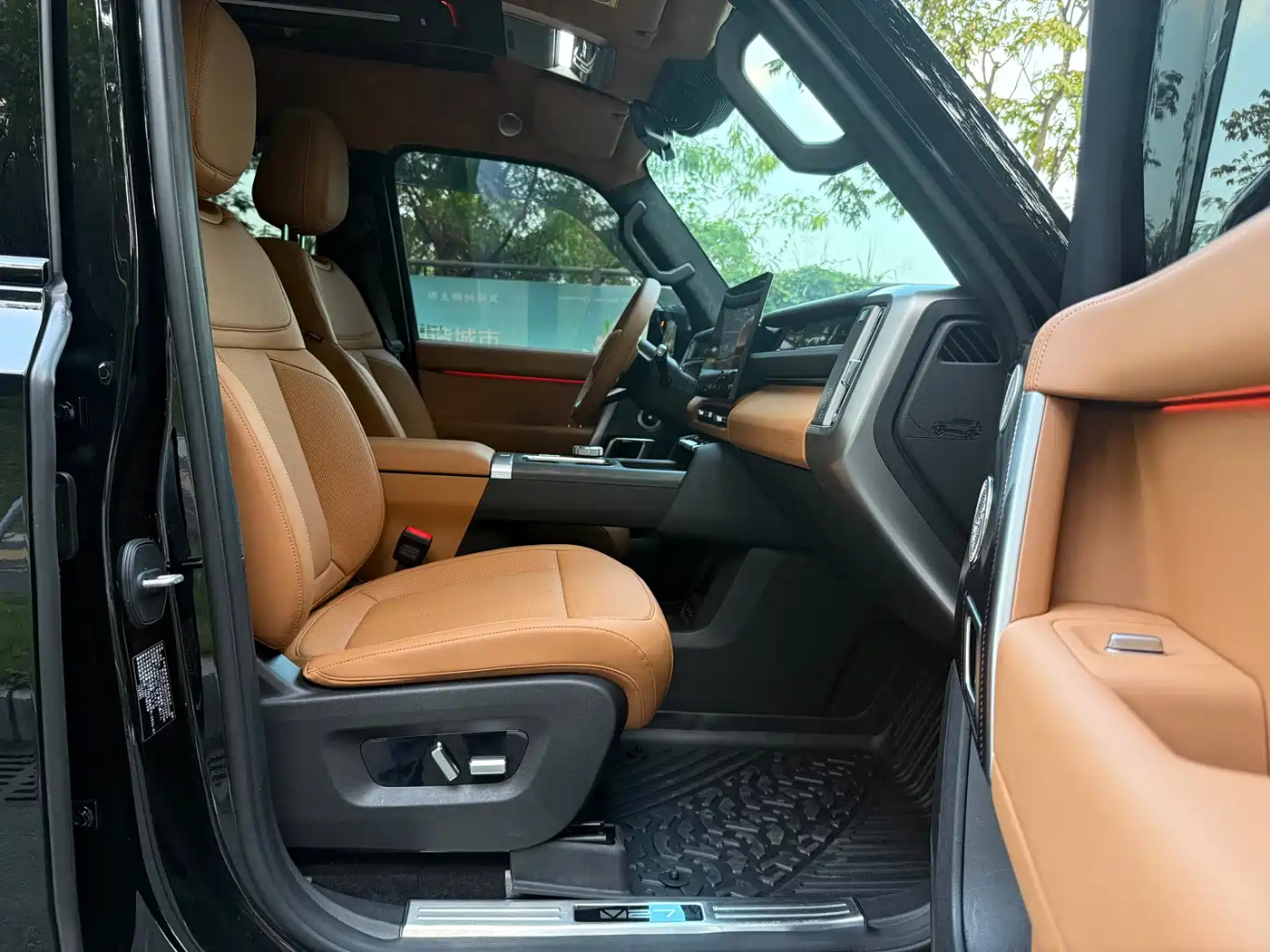 iCAR V27 2026 2026 200KM AWD Falcon 500