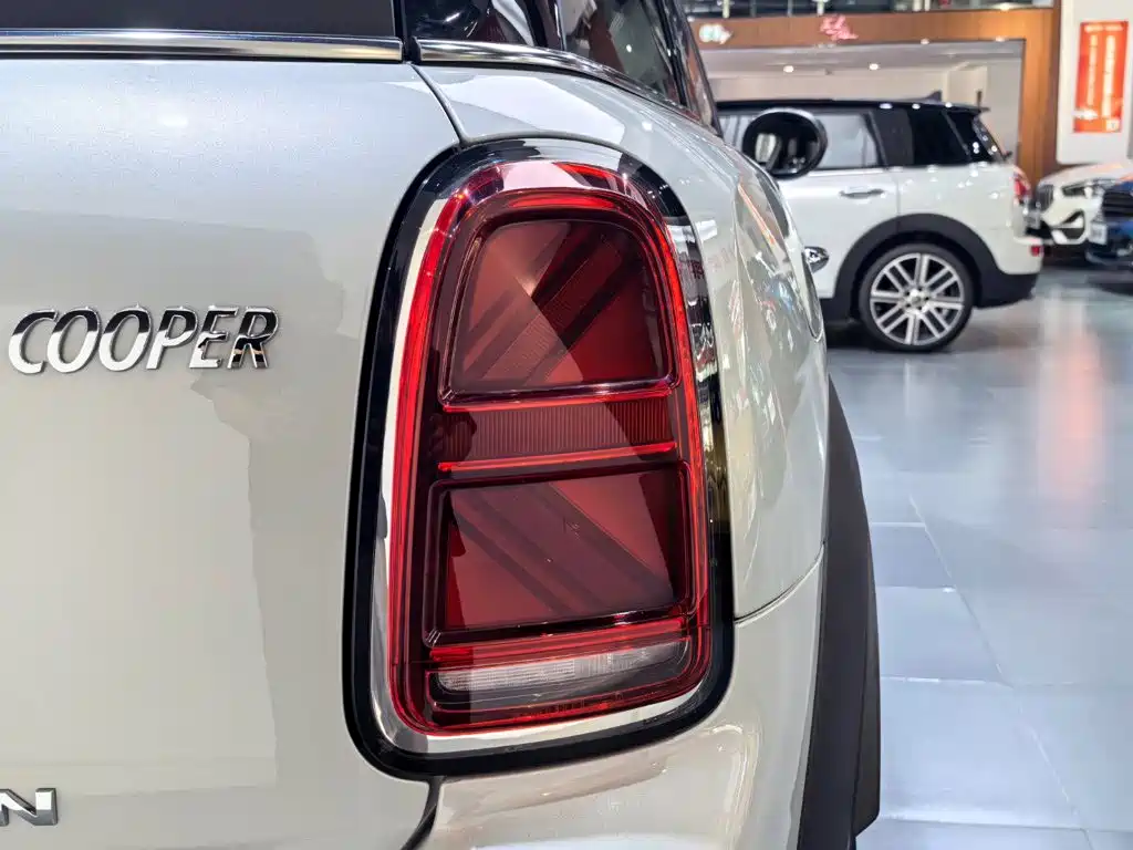 MINI COUNTRYMAN 2021 2022 1.5T COOPER ALL4 Connoisseur
