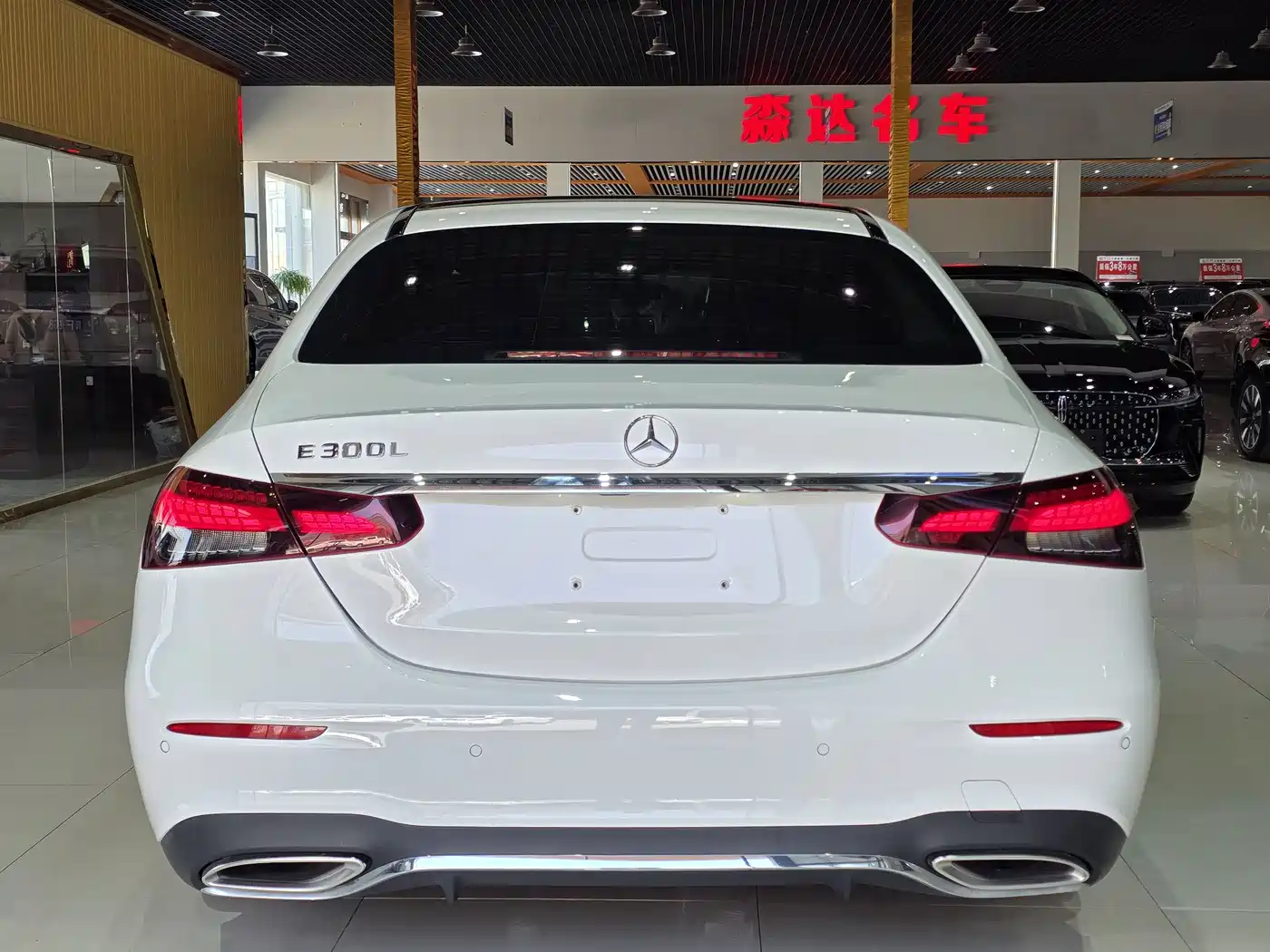 Mercedes-Benz E-Class 2022 E 260 L Sport фото 15