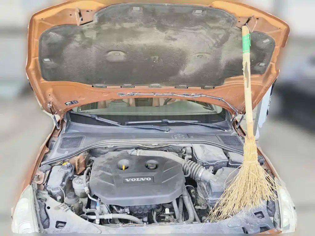 Volvo S60 (Import) 2012 2012 Model T5 Comfort
