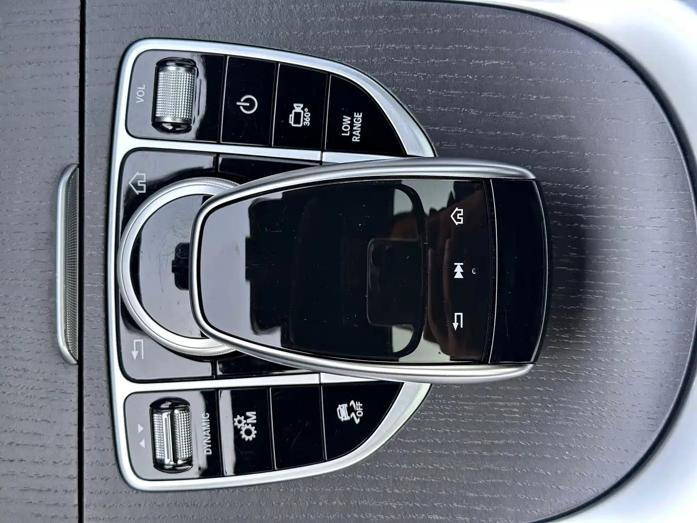 Mercedes-Benz G-Class 2023 G 500 фото 28