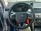 Photo 11 - Land Rover Discovery Sport