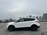 Photo 8 - Ford Kuga