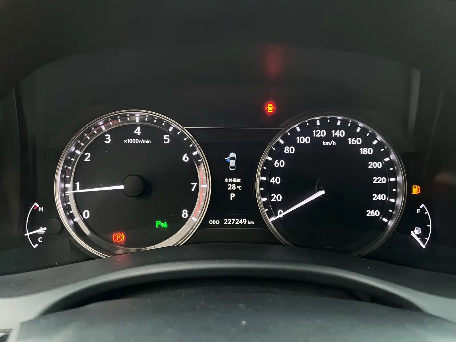 Фото 22 - Lexus GS