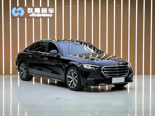 Mercedes-Benz E-Class 2024 E 300 L Fashion — фото 3