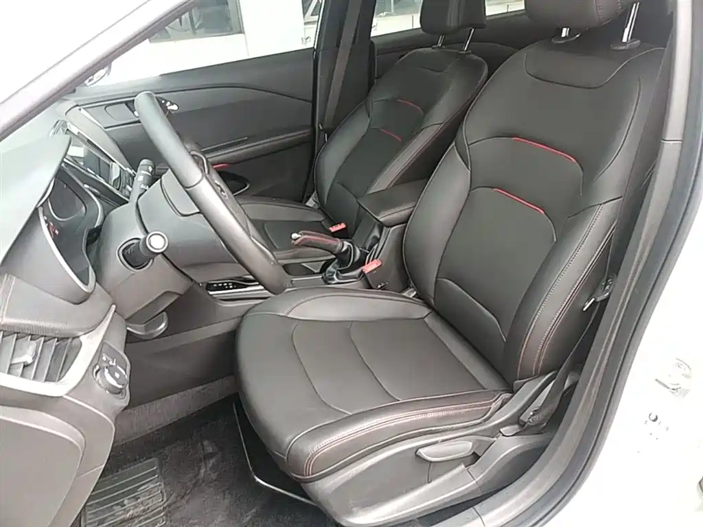 Chevrolet Monza 2019 RS 330T Auto Smooth Edition China VI фото 15