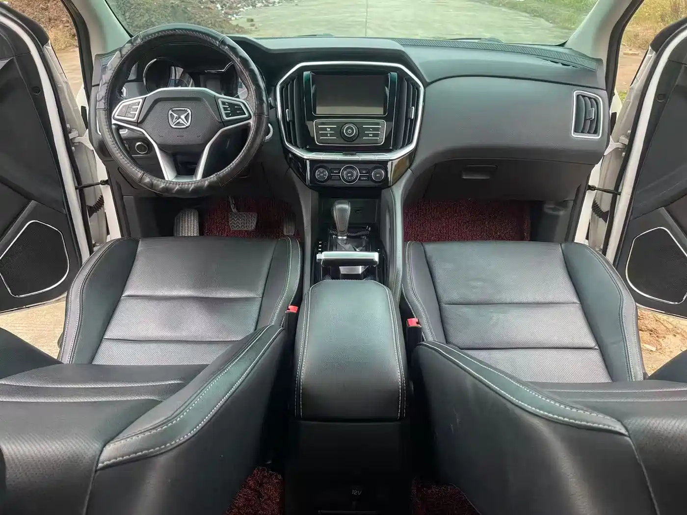 Jiangling Yusheng S350 2016 2016 2.0T Automatic 4WD Gasoline Luxury 5-seater