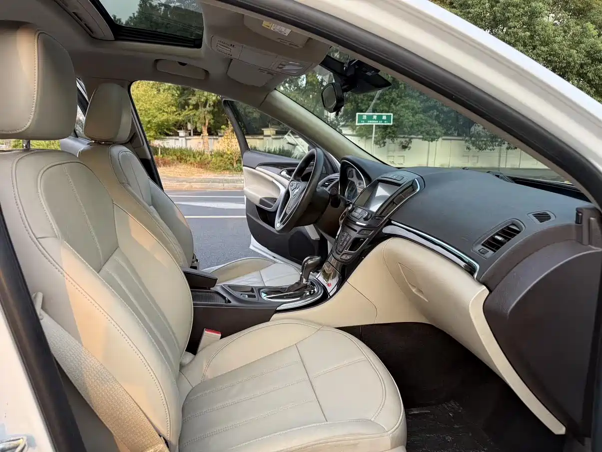 Buick Regal 2014 2.0L Elite Fashion Type фото 6