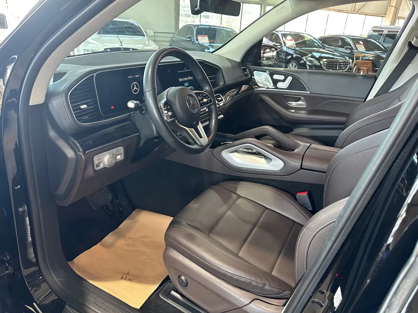 Mercedes-Benz GLE 2023 GLE 350 4MATIC Fashion фото 4