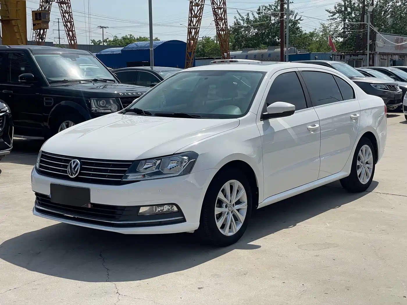 Volkswagen Lavida 2015 1.6L Automatic Comfort Edition