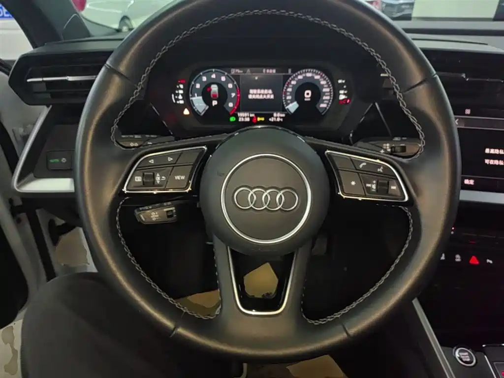 Audi A3 2023 Facelift A3L Limousine 35 TFSI Fashion Sport фото 11