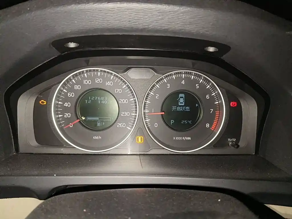 Photo 4 - Volvo S60 (Import)